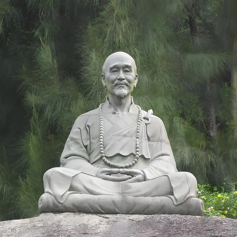 Statue de Bouddha à l'intérieur